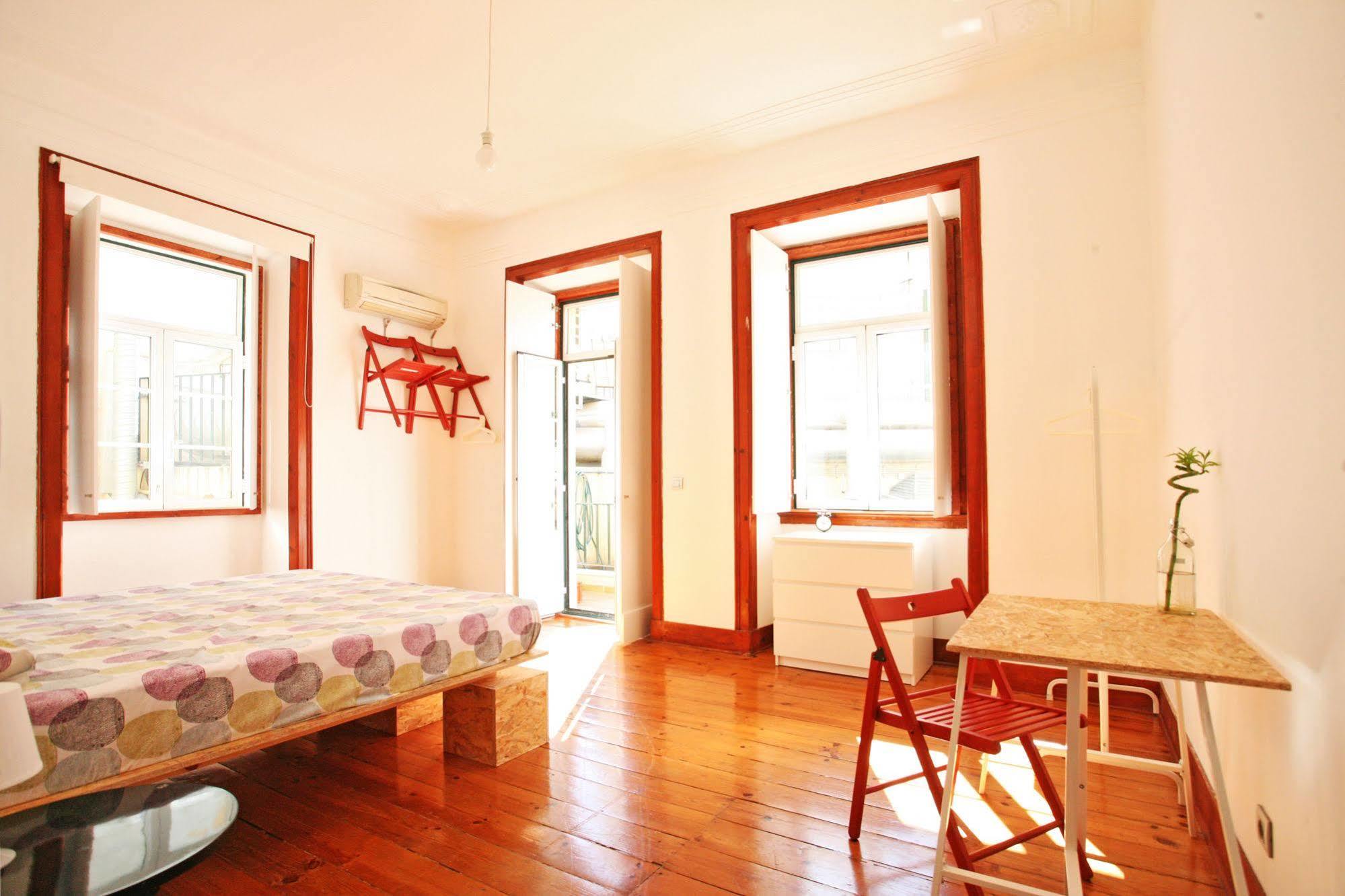 Green Heart Hostel Lisboa Εξωτερικό φωτογραφία